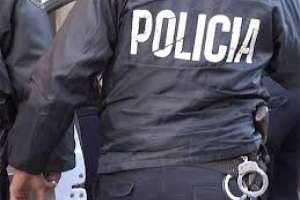 Tres detenidos por la muerte del joven fallecido que iba en su moto y se estrelló pero tenía un balazo