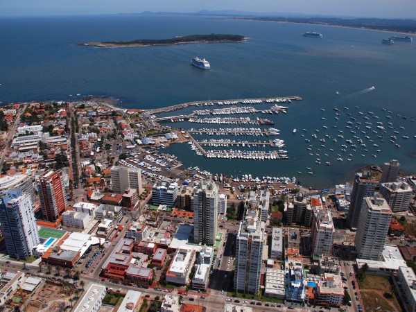 Prefectura, Puerto de Punta del Este, Marina Mercante