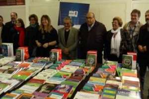 IDM invirtió 300 mil pesos en libros para las bibliotecas del departamento