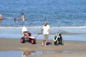 Parada 8: discapacitados critican aspectos del funcionamiento de la playa accesible