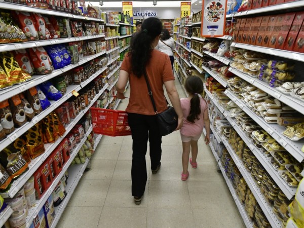 Ventas aumentaron 3,2% interanual al inicio de la temporada de verano