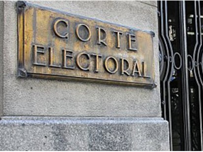 Funcionarios electorales realizarán paro general de 24 horas en reclamo por presupuesto y condiciones laborales