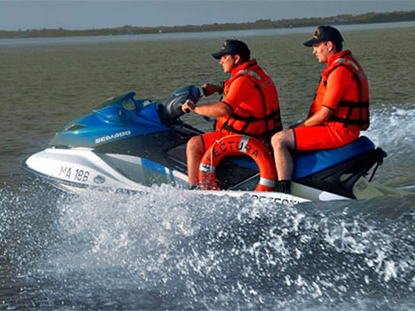 prefectura, motos de agua, 40, luminol, Federico Foster,