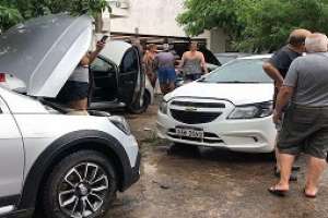 Sin evacuados, continúa la limpieza en Piriápolis