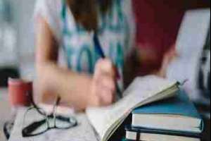 Becas estudiantiles se comenzarán a pagar en 15 días 