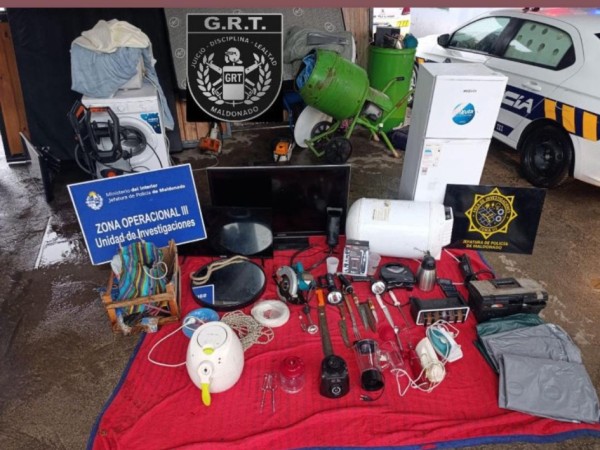 Tres condenados y uno formalizado: incautaron armas de fuego, droga y elementos robados