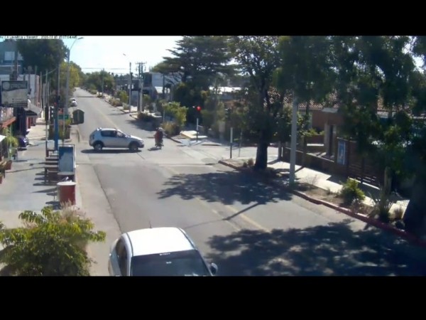 Intendencia comenzó a difundir videos donde se observan infracciones de tránsito