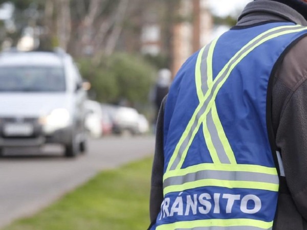 mujer,despistó,cruzó,senda,ruta,Interbalnearia