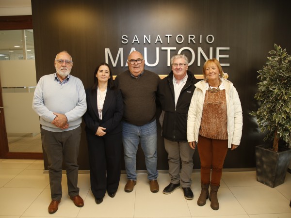 Intendencia y Sanatorio Mautone renuevan convenio para fortalecer la atención médica en barrios de Maldonado